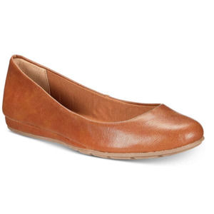 American Rag Ellie Flats Tan Size 7.5 M New